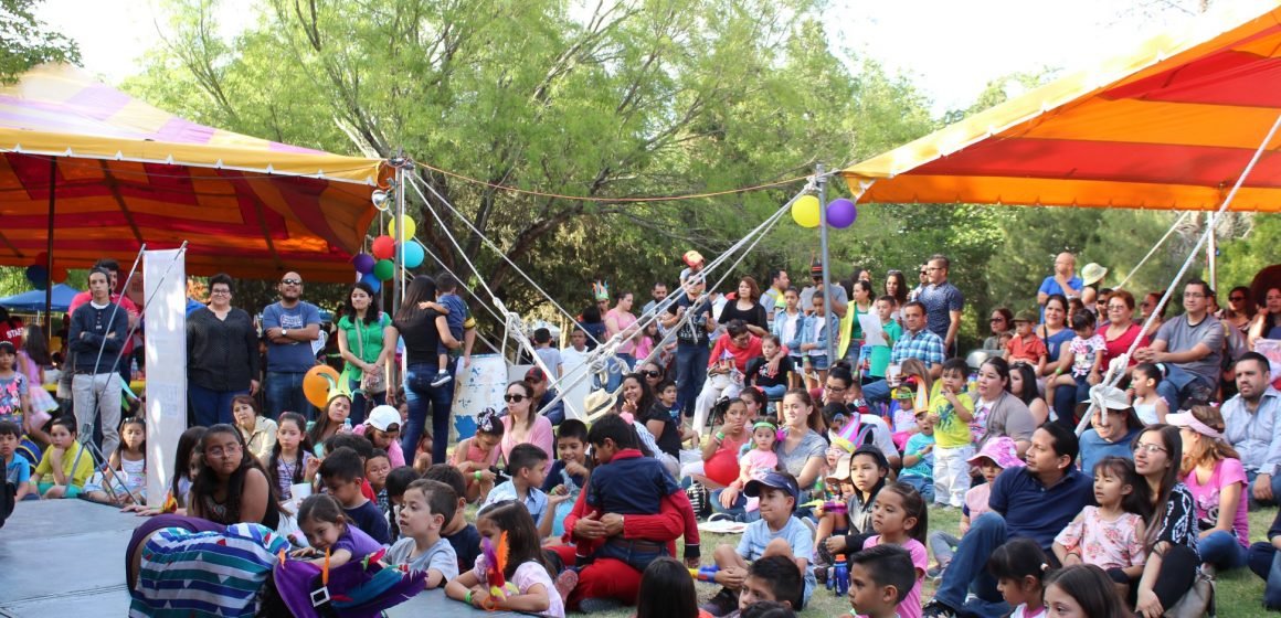 La integración de familias a través de actividades culturales en parques públicos