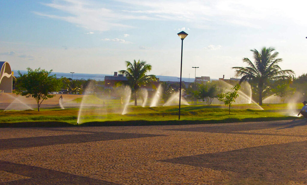 miniatura-blog-revista-8 Riego – Jardines y céspedes en áreas públicas