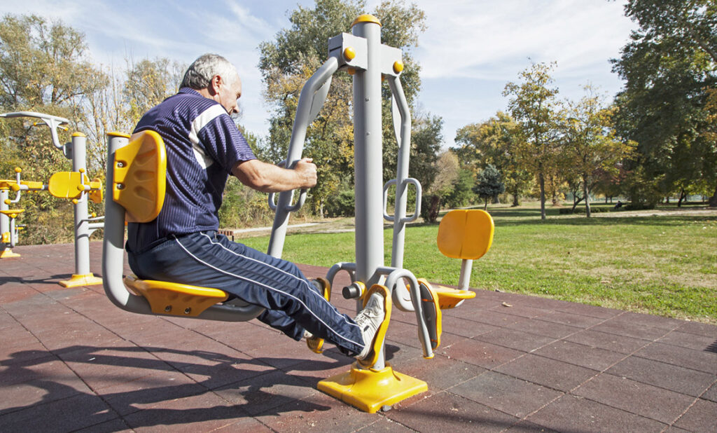 Adultos mayores: Salud y envejecimiento activo