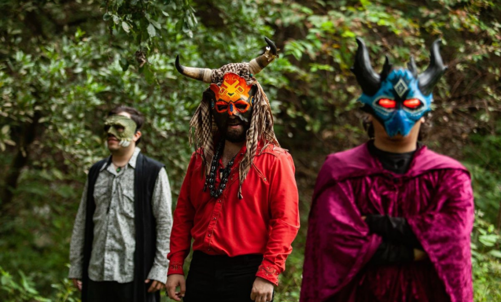 Plantar un árbol a través del rock